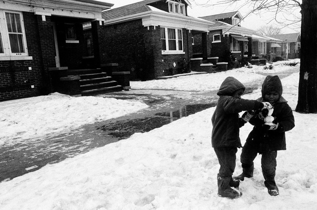Kids playing in Avalon Park - Larry Graff for Chicago Sun-Times
