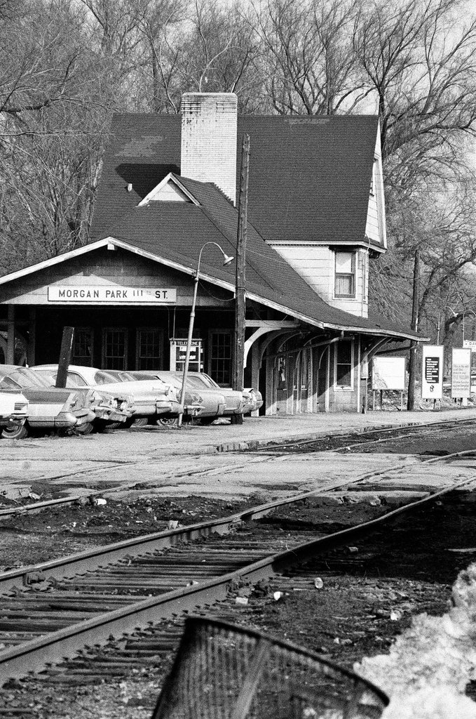 Morgan Park neighborhood in winter - Ray Burley for Chicago Sun-Times