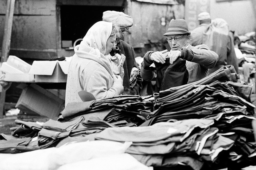 Market on Maxwell Street - Gary Settle for Chicago Sun-Times