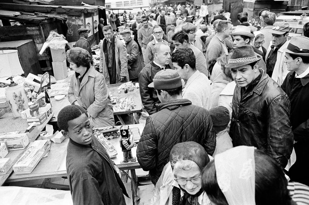 Market on Maxwell Street - Gary Settle for Chicago Sun-Times