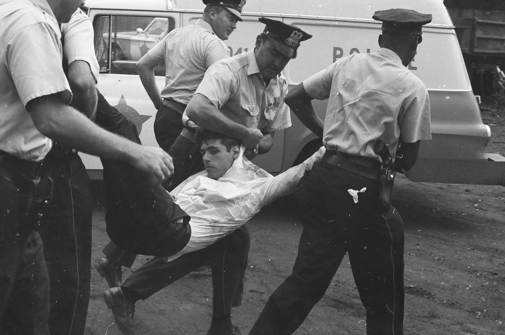Police forcefully carry away portable school protesters - Howard Lyon for Chicago Sun-Times