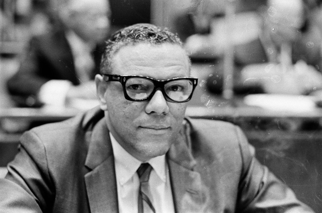 Alderman Sammy Rayner in City Hall - Jack Lenahan for Chicago Sun-Times