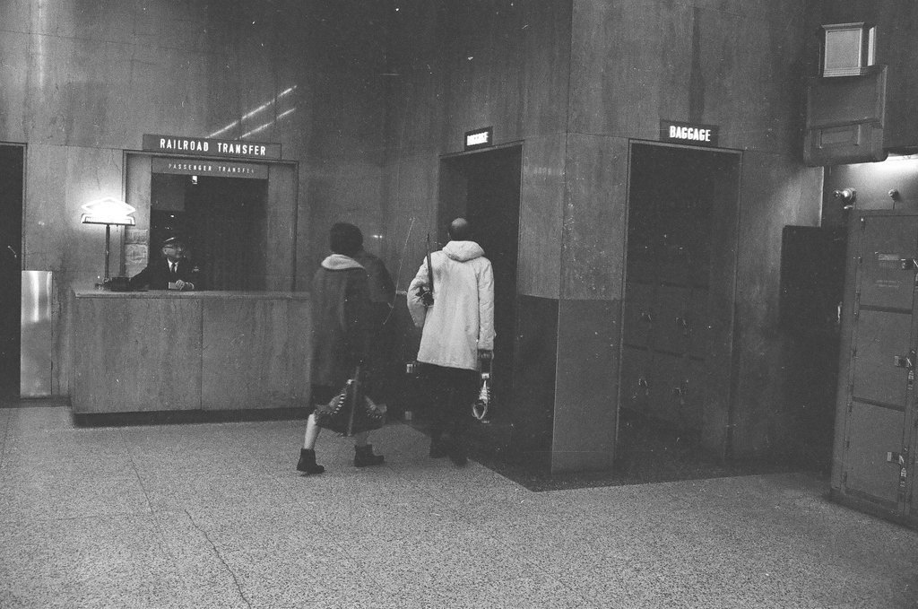 People milling around at Dearborn Station - Chicago Sun-Times