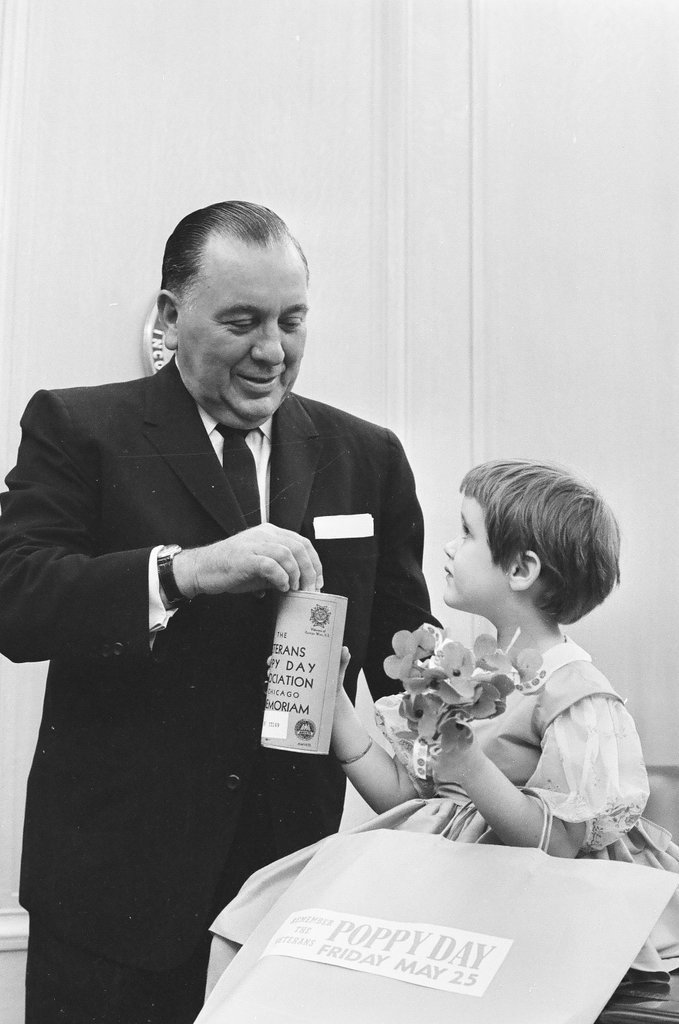 Mayor Daley buys a poppy for Poppy Day - Chicago Sun-Times
