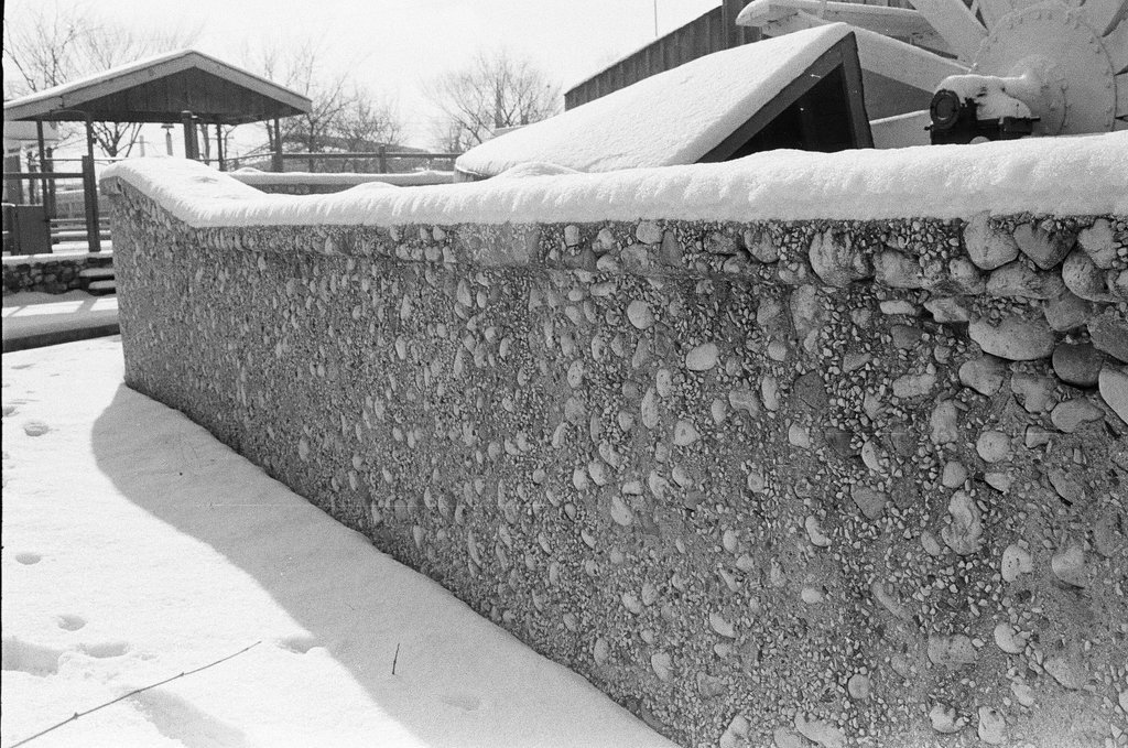 Riverview Amusement Park attractions covered in snow - Chicago Sun-Times