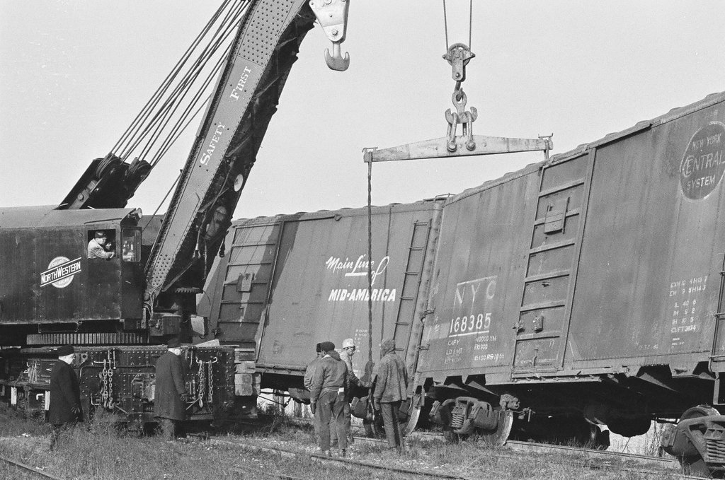 Derailed Northwestern freight cars - Chicago Sun-Times