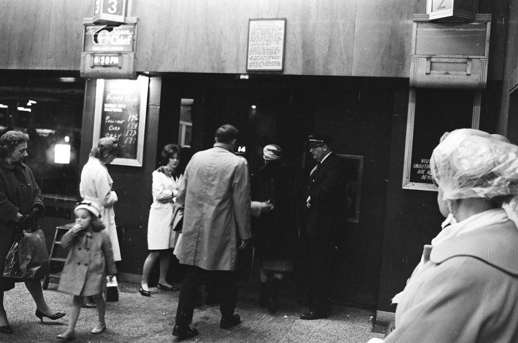 People milling around at Dearborn Station - Chicago Sun-Times