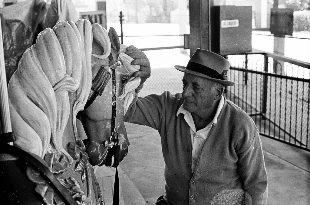 Workers remove equipment at Riverview Amusement Park - Joe Kordick for Chicago Sun-Times