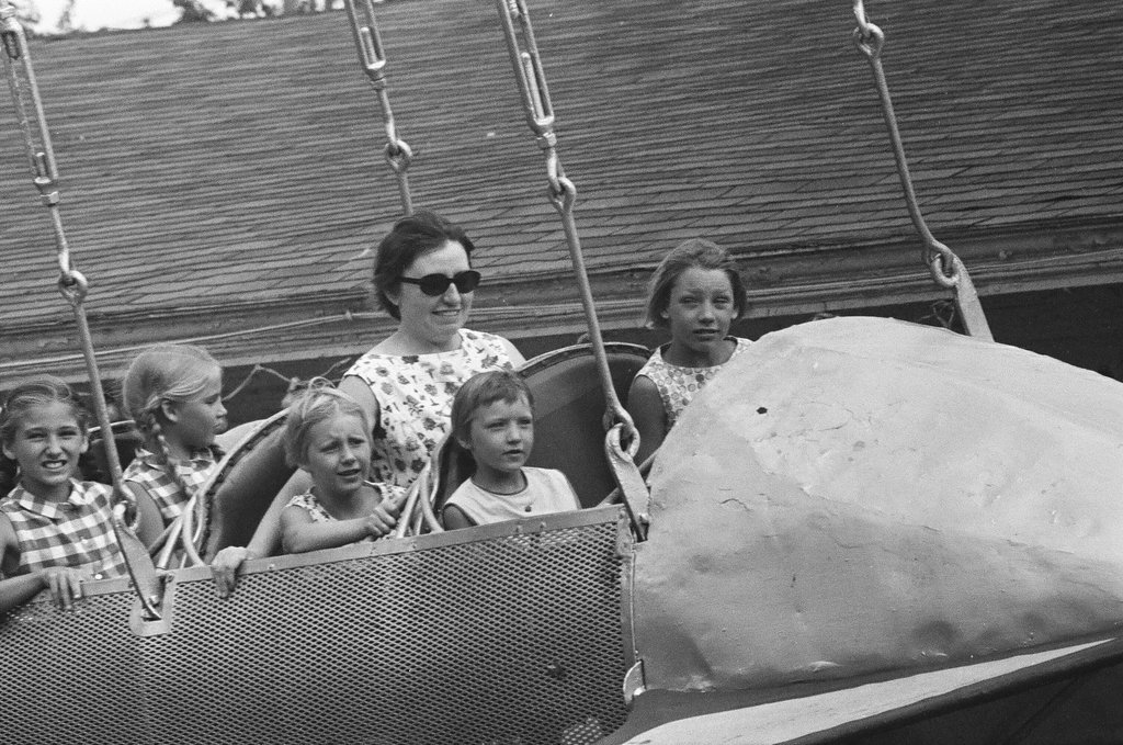 People enjoying rides at Riverview Amusement Park - Chicago Sun-Times