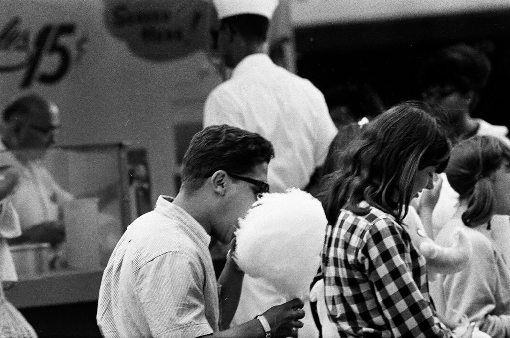 People enjoying rides at Riverview Amusement Park - Chicago Sun-Times