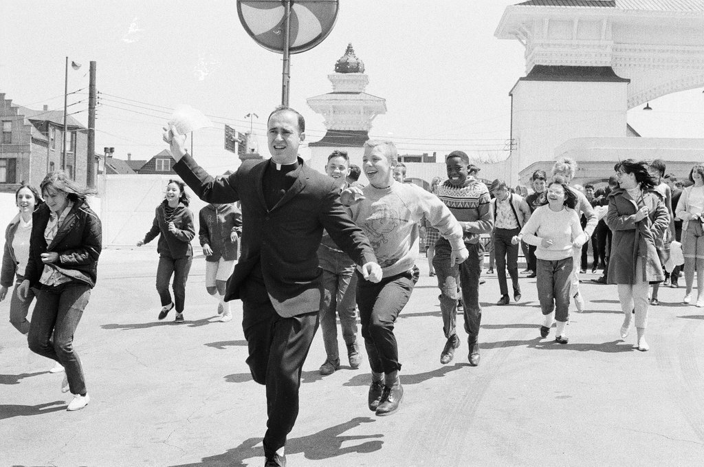 Children from Maryville Academy at Riverview Amusement Park - Joe Kordick for Chicago Sun-Times