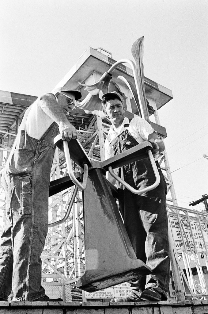 Workers remove equipment at Riverview Amusement Park - Joe Kordick for Chicago Sun-Times