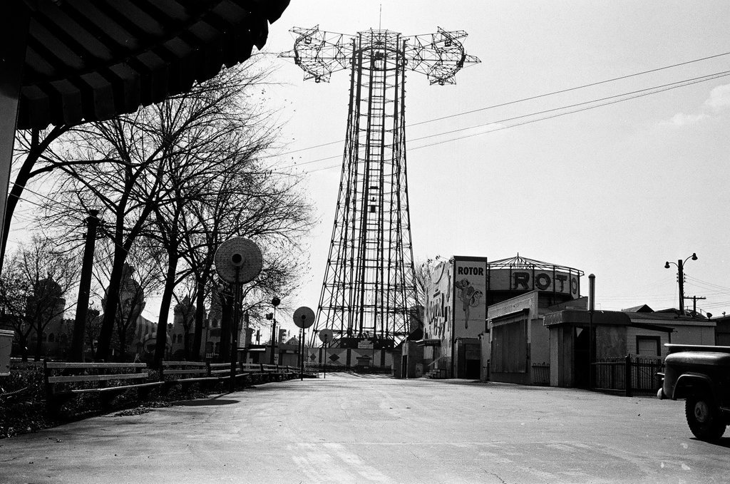 Deserted Riverview Amusement Park - Pete Peters for Chicago Sun-Times