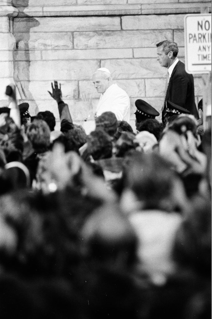 Pope John Paul II outside Holy Name Cathedral - Randy B. Leffingwell for Chicago Sun-Times