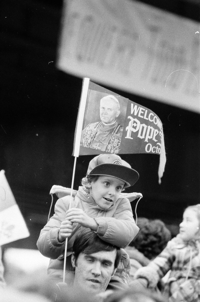 Pope John Paul II visits Chicago - Bob (Robert) Black for Chicago Sun-Times