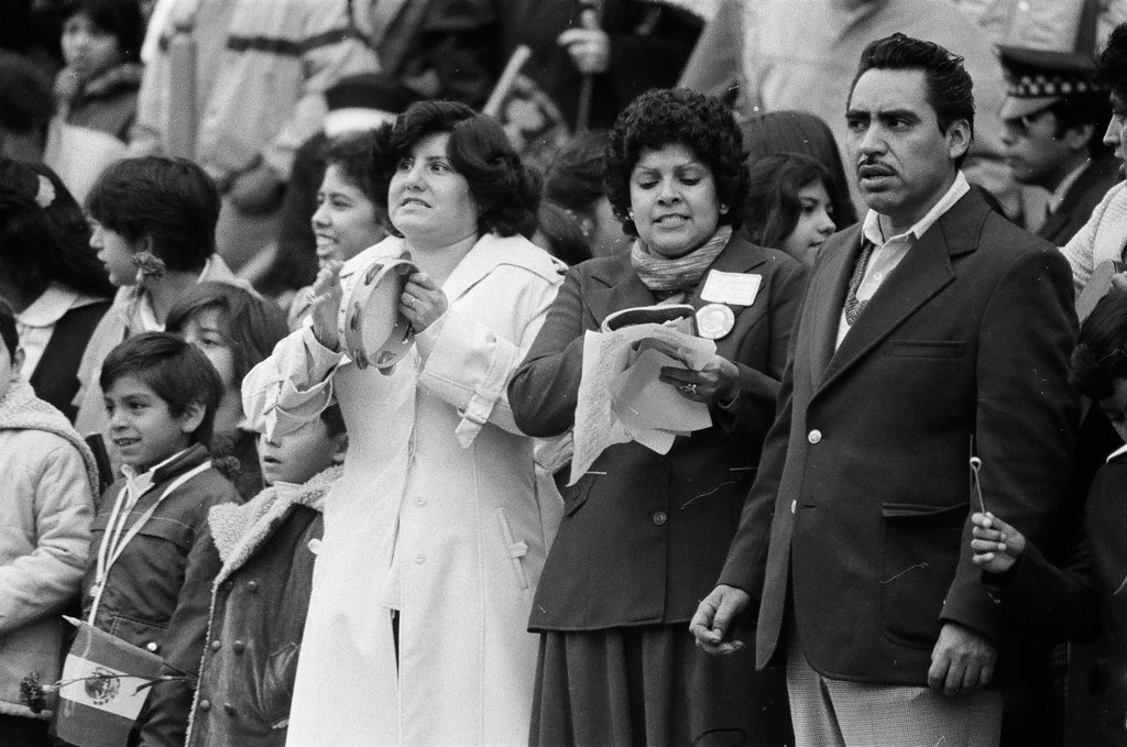 Pope John Paul II visits Chicago - Bob (Robert) Black for Chicago Sun-Times