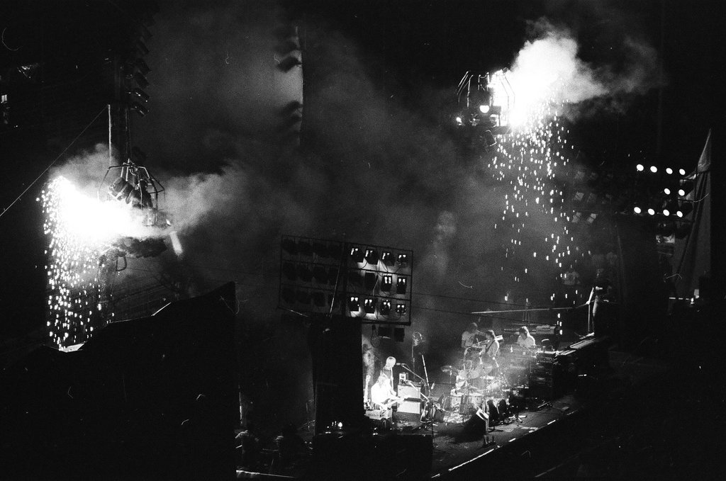 Pink Floyd in concert at Soldier Field - Martha Hartnett for Chicago Sun-Times