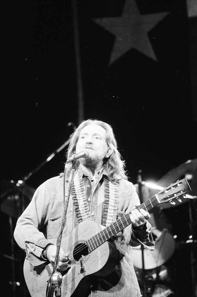 Willie Nelson concert - Duane Hall for Chicago Sun-Times