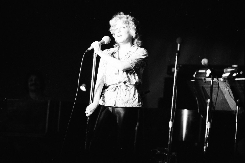 Bette Midler performs at Park West - Martha Hartnett for Chicago Sun-Times