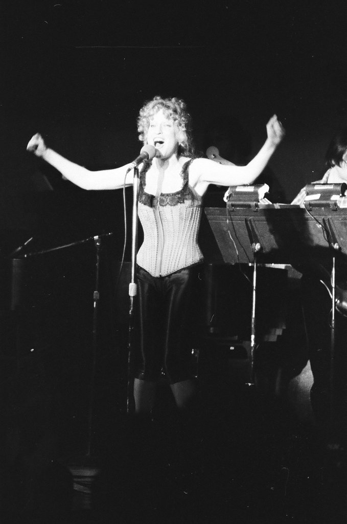 Bette Midler performs at Park West - Martha Hartnett for Chicago Sun-Times