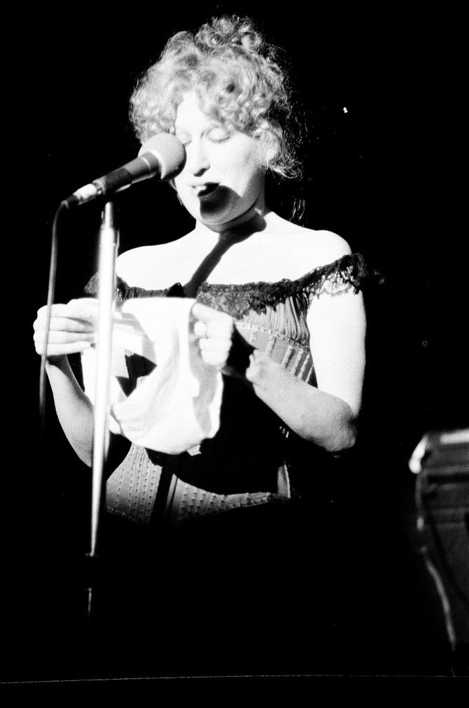 Bette Midler performs at Park West - Martha Hartnett for Chicago Sun-Times