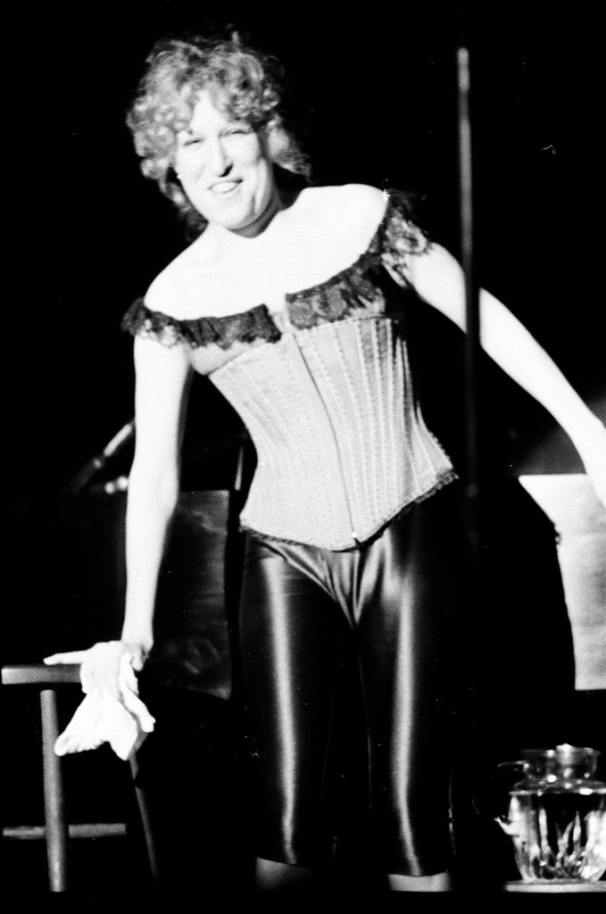 Bette Midler performs at Park West - Martha Hartnett for Chicago Sun-Times