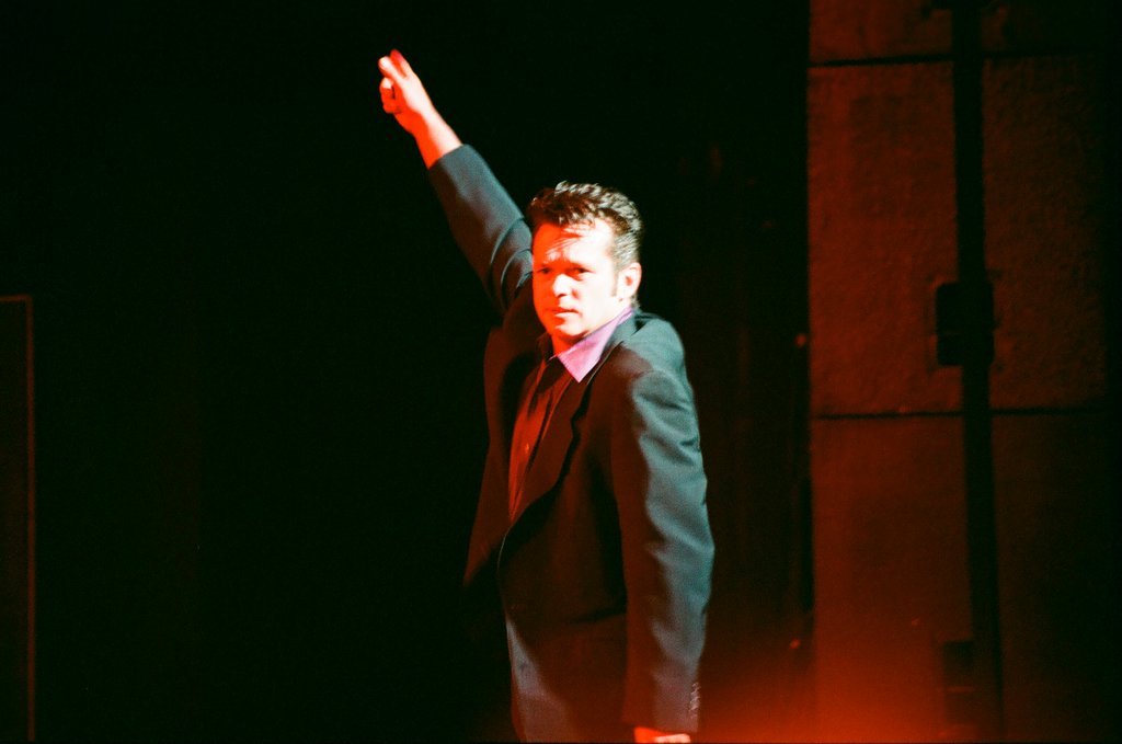 John Mellencamp performs in Rosemont Theatre - Dom Najolia for Chicago Sun-Times