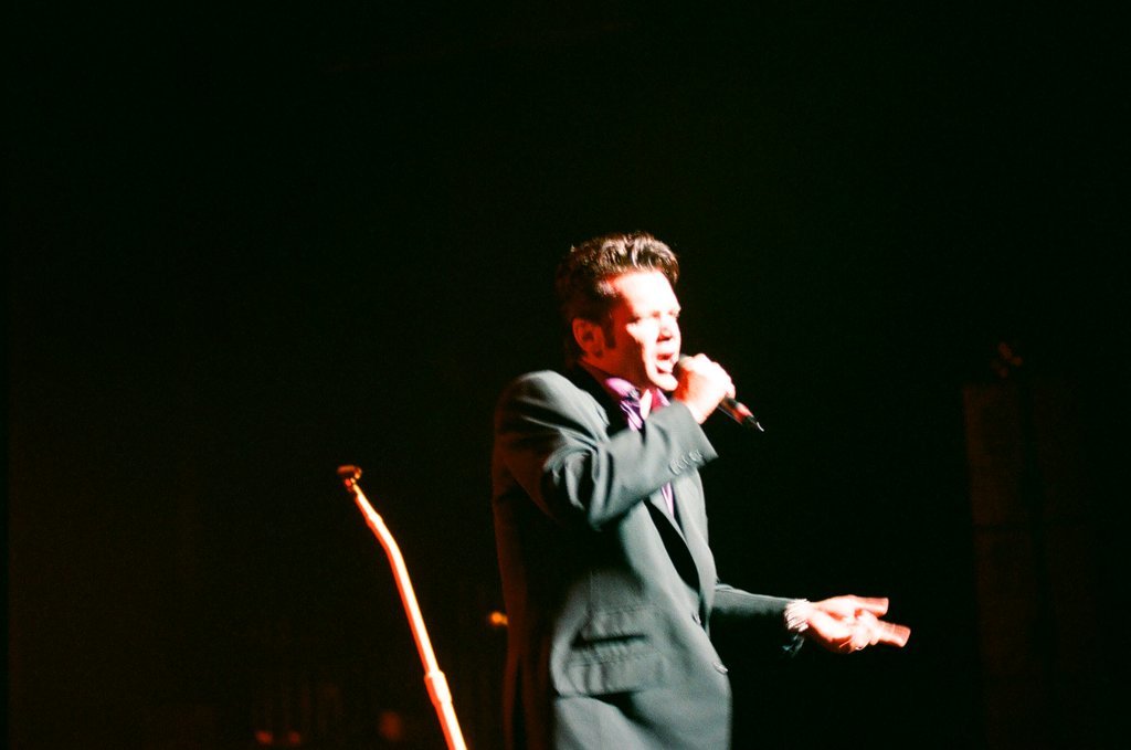 John Mellencamp performs in Rosemont Theatre - Dom Najolia for Chicago Sun-Times