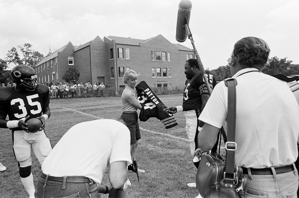 Sarah Purcell practices with the Chicago Bears - Reeve for Chicago Sun-Times