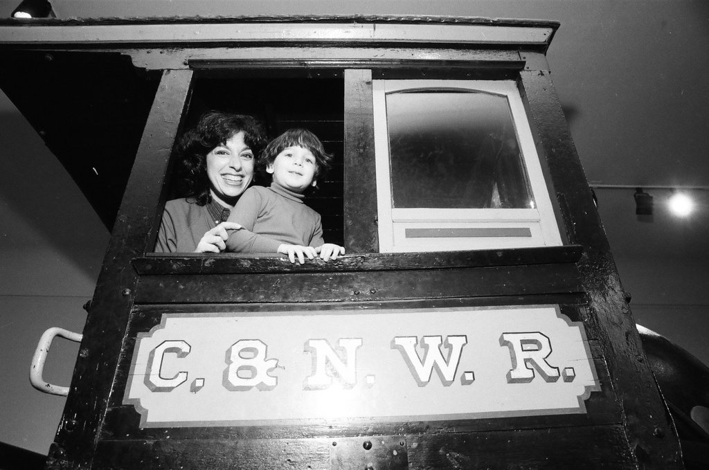 Families explore the Chicago History Museum - Constantine for Chicago Sun-Times
