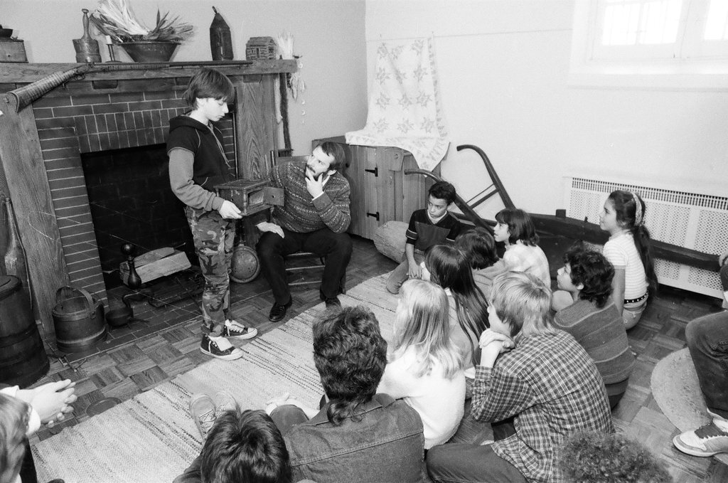 Families explore the Chicago History Museum - Constantine for Chicago Sun-Times