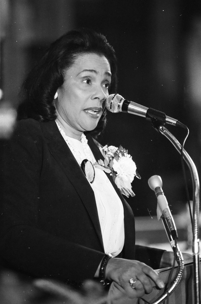 Coretta Scott King speaks at church - Reeve for Chicago Sun-Times