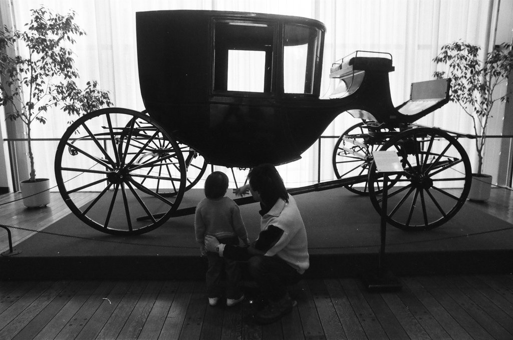 Families explore the Chicago History Museum - Constantine for Chicago Sun-Times