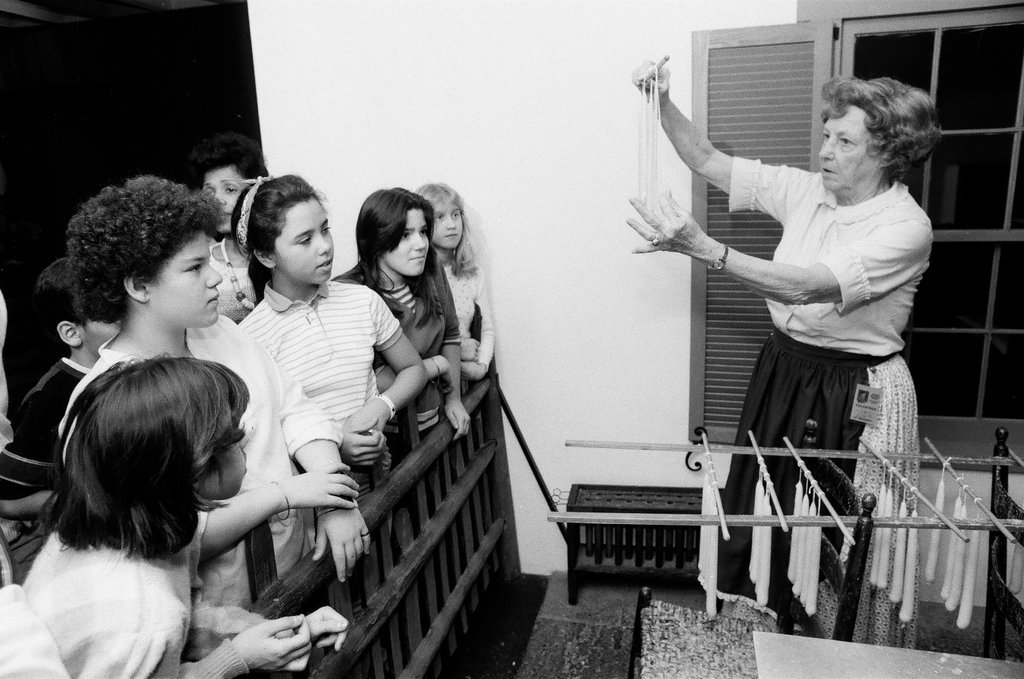 Families explore the Chicago History Museum - Constantine for Chicago Sun-Times