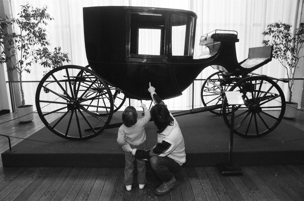 Families explore the Chicago History Museum - Constantine for Chicago Sun-Times