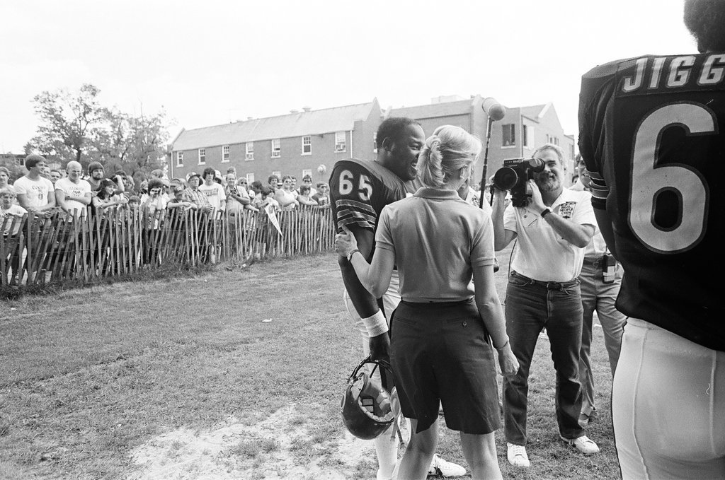 Sarah Purcell practices with the Chicago Bears - Reeve for Chicago Sun-Times