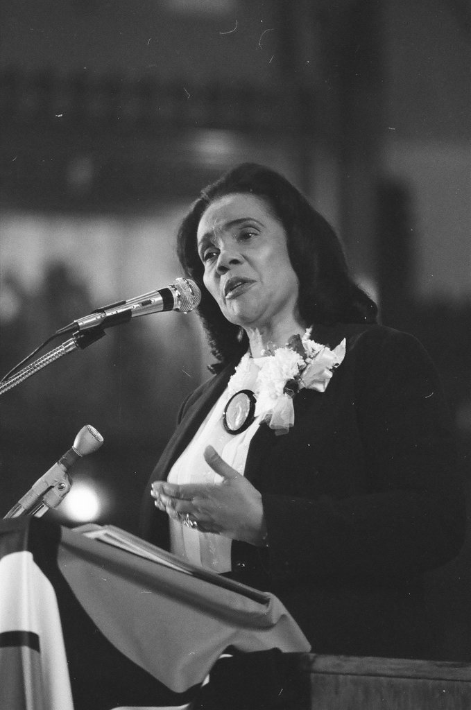 Coretta Scott King speaks at church - Reeve for Chicago Sun-Times