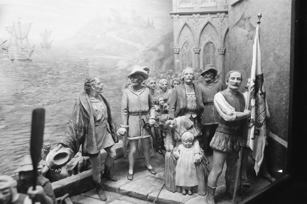 Families explore the Chicago History Museum - Constantine for Chicago Sun-Times
