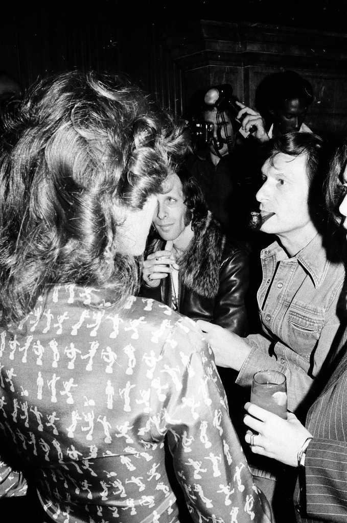 Hugh Hefner presents awards to Elton John - Larry Graff for Chicago Sun-Times