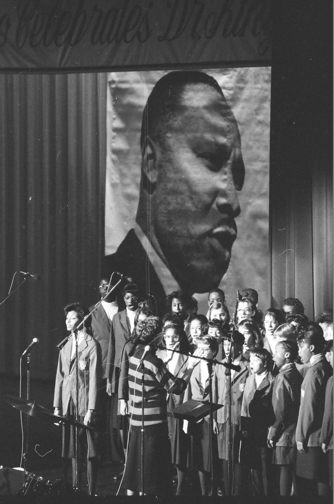 Kids choir performs at Medinah Temple for Martin Luther King Jr. birthday celebration - James (Jim) Klepitsch for Chicago Sun-Times