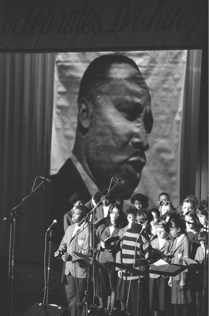 Kids choir performs at Medinah Temple for Martin Luther King Jr. birthday celebration - James (Jim) Klepitsch for Chicago Sun-Times