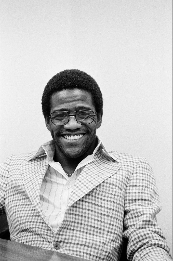 Al Green sitting in a chair - Peters (Clarence or Pete) for Chicago Sun-Times