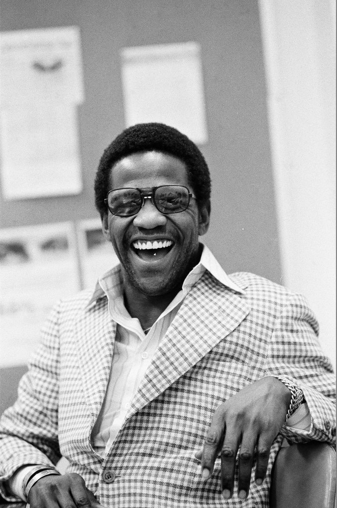 Al Green sitting in a chair - Peters (Clarence or Pete) for Chicago Sun-Times