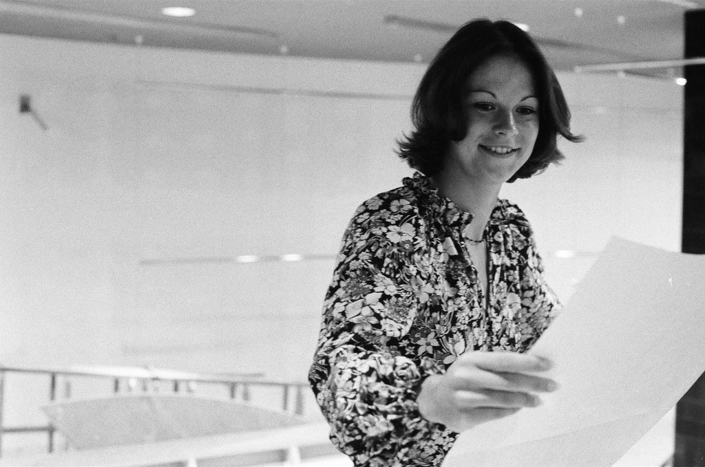 Christie Hefner in unfinished Playboy Club - Ray Burley for Chicago Sun-Times
