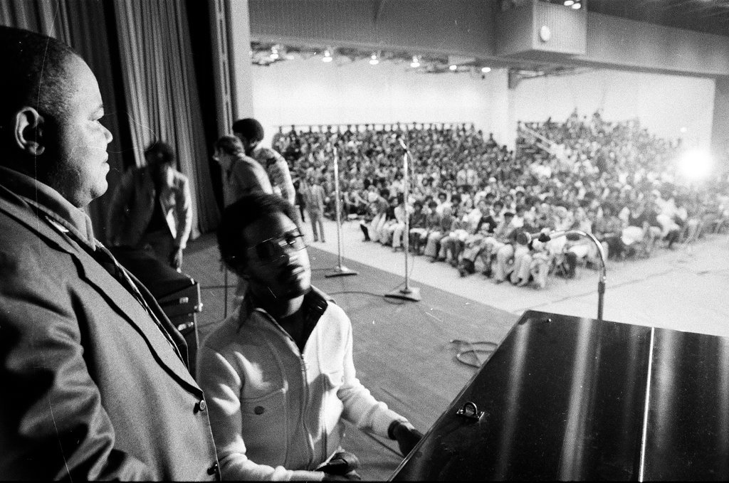 Stevie Wonder concert at Cook County Jail - Jim Mescall for Chicago Sun-Times