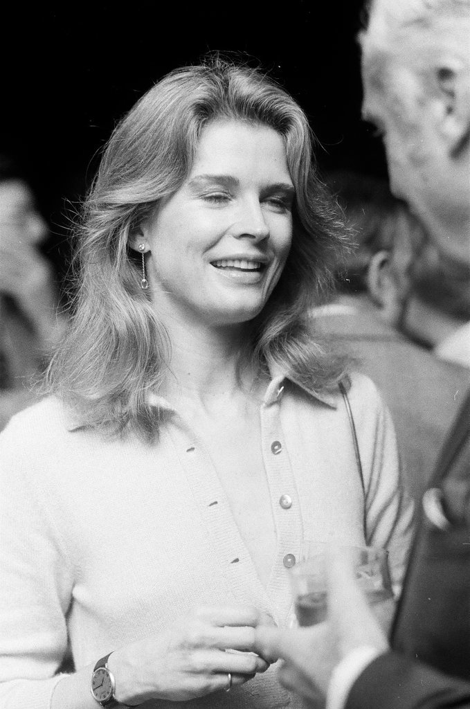 Candice Bergen attends promotion party - Martha Hartnett for Chicago Sun-Times