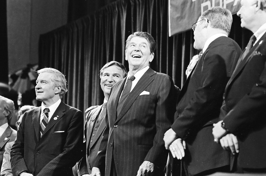 President Ronald Reagan speaks at the College of DuPage - Al Podgorski for Chicago Sun-Times