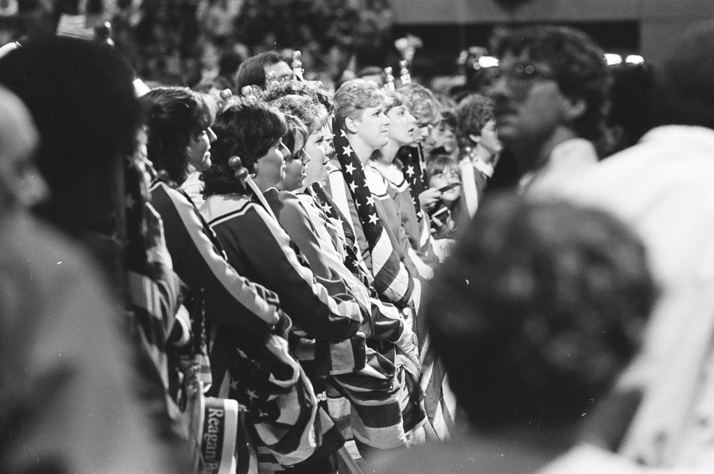 President Ronald Reagan speaks at the College of DuPage - Al Podgorski for Chicago Sun-Times