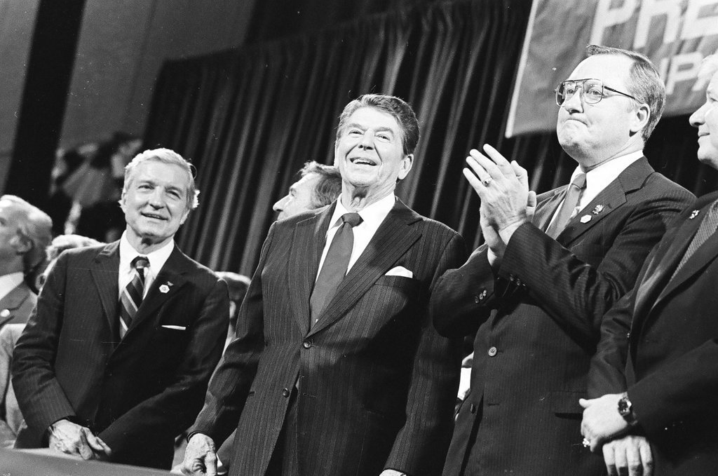 President Ronald Reagan speaks at the College of DuPage - Al Podgorski for Chicago Sun-Times