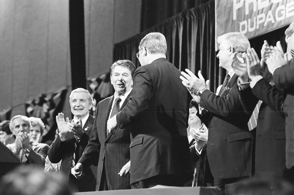 President Ronald Reagan speaks at the College of DuPage - Al Podgorski for Chicago Sun-Times